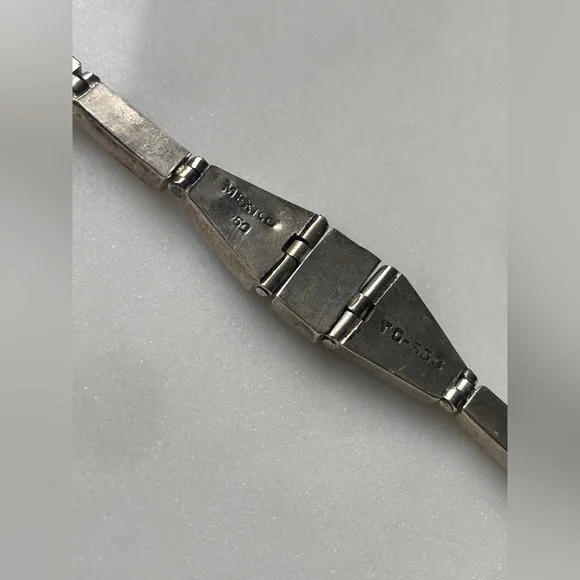 Mexico Silver Bracelet - Picture 7 of 11